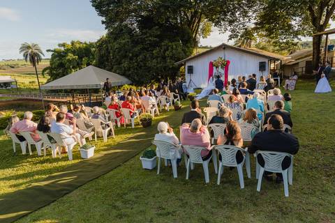 Espaço Family em São Gotardo-MG. Sitio perfeito para Casamento ao ar livre.'