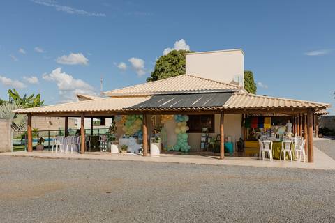 Vista do Sítio Guimarães em São Gotardo-MG. Sítio perfeito para festas, eventos e recepção de batizados em São Gotardo-MG.'