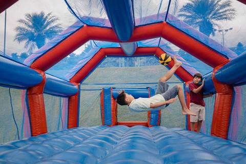 Brinquedo inflável para festa infantil em São Gotardo-MG.'