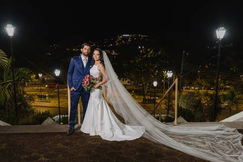 Fotografia strobist realizado pelo fotógrafo Lucas Sato de São Gotardo-MG.'