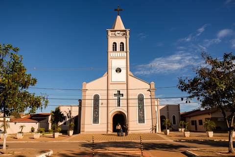 Igreja Matriz de Santo Antonio da cidade de Tiros-MG, foto feita pelo fotógrafo profissional Lucas Sato da cidade de São Gotardo.'