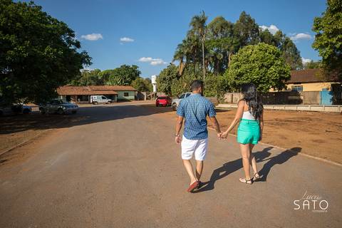 Fotografia com história do casal. Pre wedding na cidade de São Gotardo-MG'