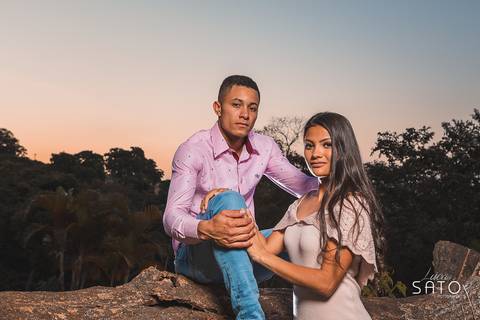 Ensaio de pre casamento na cidade de São Gotardo-MG. Pousada brasileiro no Rio Paranaíba-MG'