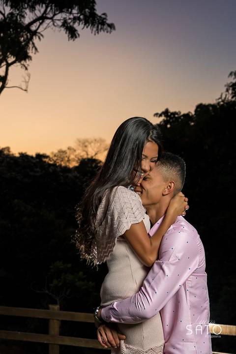 Ensaio de pre casamento na cidade de São Gotardo-MG. Pousada brasileiro no Rio Paranaíba-MG'