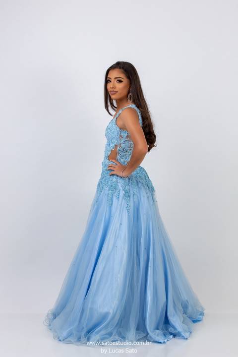 Ensaio fotográfico de book de 15 anos em estúdio realizado na cidade de São Gotardo-MG. Estúdio Lucas Sato-Fotografia
#15anos #ensaio #fotoemestudio'