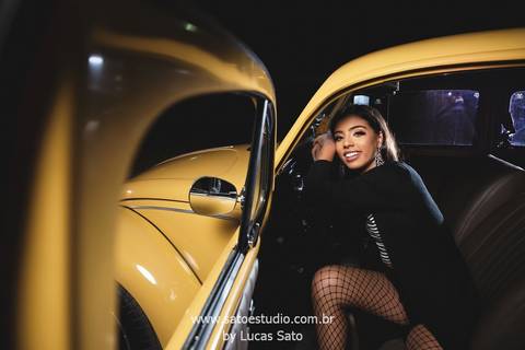 Ensaio 15 anos estilo tumblr na região de São Gotardo-MG. #ensaiocomfusca #tumblr'