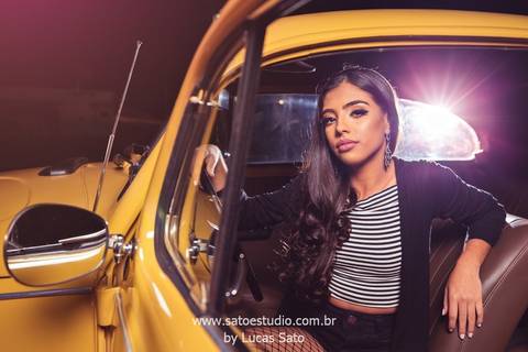 Ensaio 15 anos estilo tumblr na região de São Gotardo-MG. #ensaiocomfusca #tumblr'