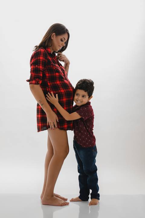 Ensaio da futura mamãe no estudio em São Gotardo-MG.'