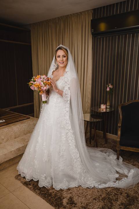 Vestido de noiva para casamento realizado na cidade de Tiros-MG'