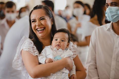 Vestido especial para batismo.'