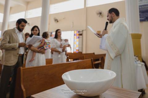 Batismo do Augusto realizado na Igreja Nossa Senhora de Fátima de São Gotardo'
