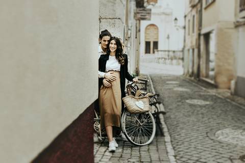 sessão gravidez da Bárbara e Ricardo na rua direita em Leiria'