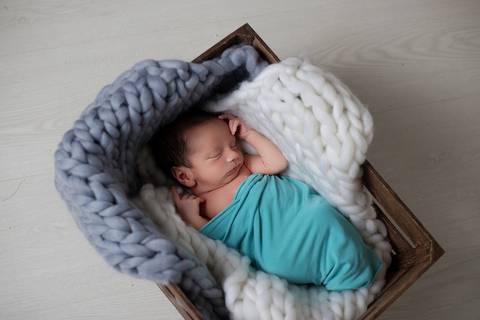 Sessão de recém-nascido Afonso - Leiria'