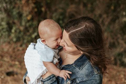 Sessão de família no parque do avião em Leiria'
