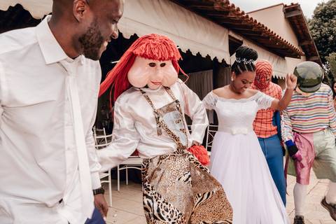 chaves fofão homem aranha carreta furacão em casamento com os noivos'