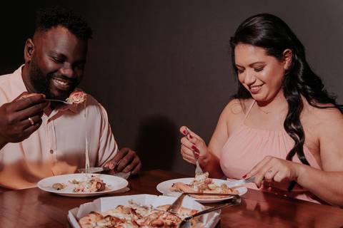 pizzaria viticas tem ensaio fotográfico de casal na cidade de bauru-sp'