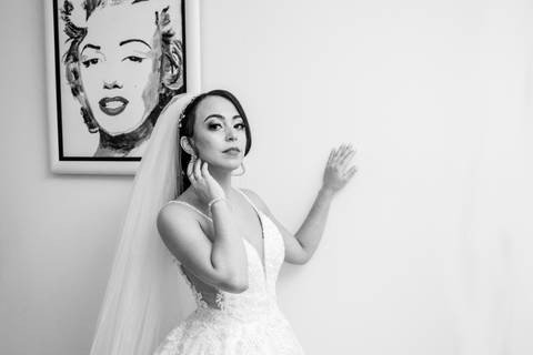 casamento cate e bruno, making of da noiva com as madrinha no salão de cabelereiro MAISON em Bauru-SP Marcelo biscalchin make e fotógrafa de casamento Thais Augusto Fotografia registra tudo de forma natural, espontâneo e criativa e mto amor'