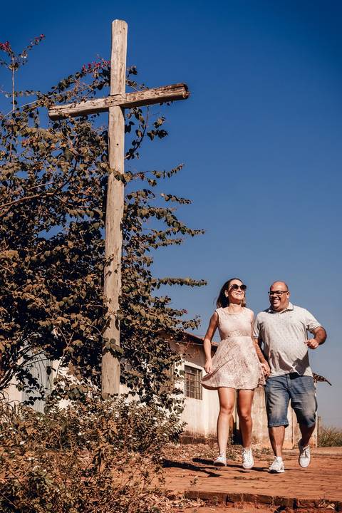 bikelovers ensaio de casal, pré wedding, trilha, thais augusto fotografia, fotógrafo de casamento em bauru-sp interior, bicicleta, casal, noivos, bike, agudos, cemitério, eni,trilha de bike, eny bauru, pederneiras, jau, agudos, igreja, girassol, itatingui'