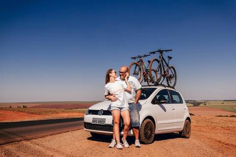 bikelovers ensaio de casal, pré wedding, trilha, thais augusto fotografia, fotógrafo de casamento em bauru-sp interior, bicicleta, casal, noivos, bike, agudos, cemitério, eni,trilha de bike, eny bauru, pederneiras, jau, agudos, igreja, girassol, itatingui'