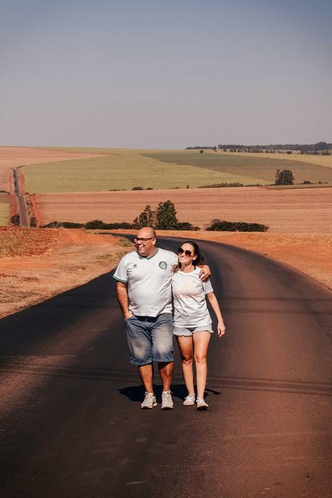bikelovers ensaio de casal, pré wedding, trilha, thais augusto fotografia, fotógrafo de casamento em bauru-sp interior, bicicleta, casal, noivos, bike, agudos, cemitério, eni,trilha de bike, eny bauru, pederneiras, jau, pista, igreja, girassol, itatingui'