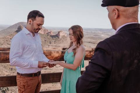 casamento realizado em botucatu na pedra do índio, fotografa de casamento thais augusto fotografia de bauru-SP realizado por anderson fernandes casamentos de bauru'