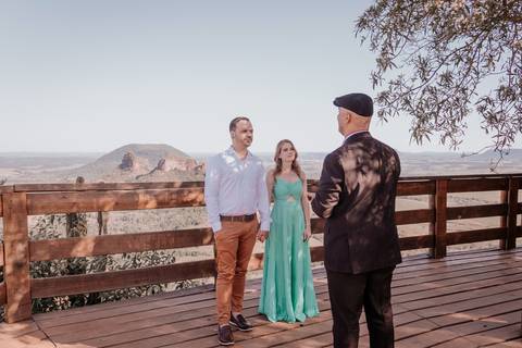 casamento realizado em botucatu na pedra do índio, fotografa de casamento thais augusto fotografia de bauru-SP realizado por anderson fernandes casamentos de bauru'