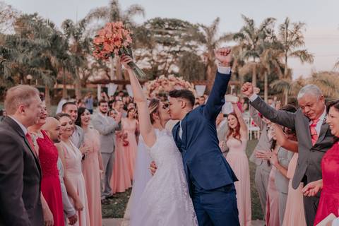 @thaisaugustofotografia, amanda rayra, amor no pote bauru, anapeassis, buffet festa chopp, casamento por do sol, cerimonialista amanda rayra, chácara veneza, estrategiseg, fotógrafa de casamento em bauru, fotografia autoral, documental, iluminação cênica '