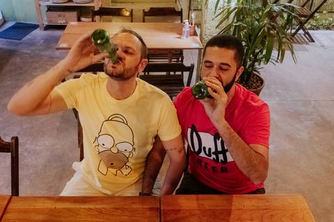 bar do chef moa em bauru recebe ensaio gay e fotografa thais augusto fotografia registra momentos descontraídos e autoral bebidas bar chefe moa master chefe coisa boa do chefe moa'