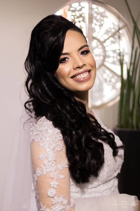 melhor fotógrafa de bauru faz retratos de noiva no dia do casamento'