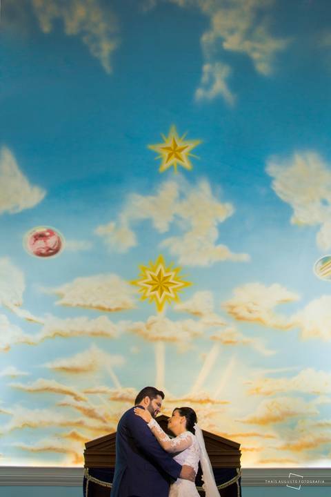 céu de igreja pintado a mão'