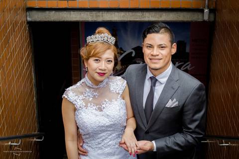 escada de metrô estação brigadeiro na avenida paulista'