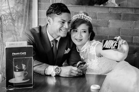 nike capa de celular, celular iphone, frans café café, noivos japoneses se casando na avenida paulista'