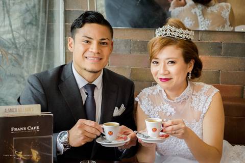 making of street wedding realizado na cidade de São Paulo, casamento realizado nas ruas de São Paulo, avenida Paulista em São Paulo, evento fotográfico realizado por fotógrafa de Bauru inova fazendo street wedding para casal japoneses. Casal Japonês.'