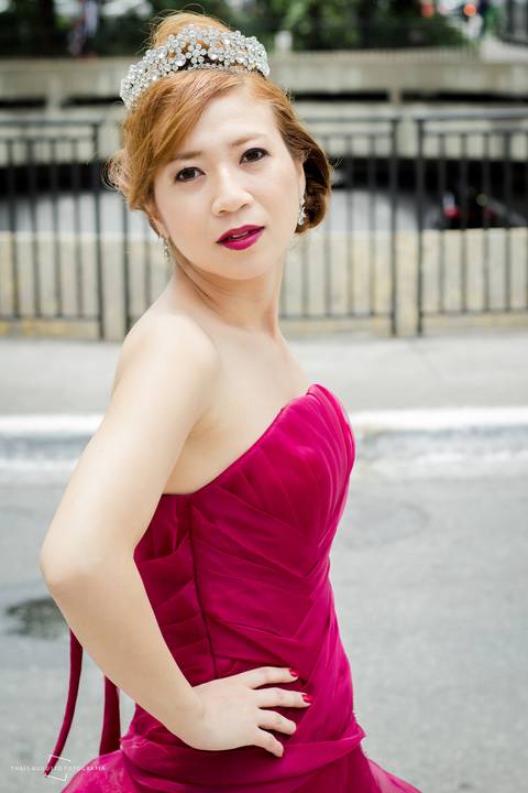 making of noiva, vestido de noiva rosa, vestido de noiva diferente, make noiva, ensaio street wedding, casamento realizado na cidade de São paulo.'