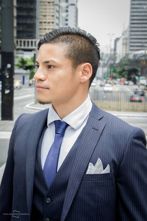 making of noivo - terno de noivo - terno azul de noivo - noivo se arrumando - casamento - wedding day'