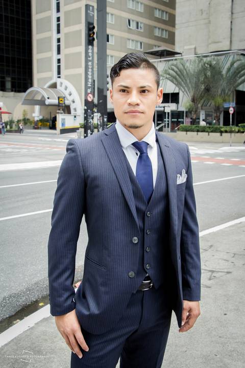 making of noivo - terno de noivo - terno azul de noivo - noivo se arrumando - casamento - wedding day'