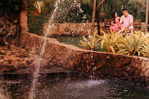 ensaio pré wedding realizado em são roque estado de são paulo, vinícola fotos de casal em são paulo'