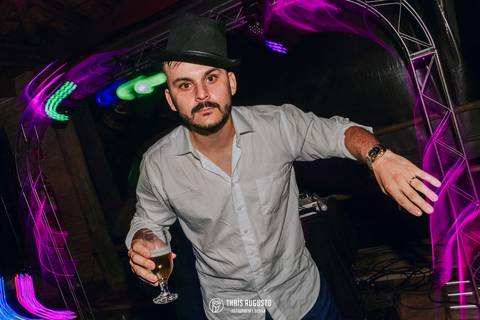 balada animada de casamento'