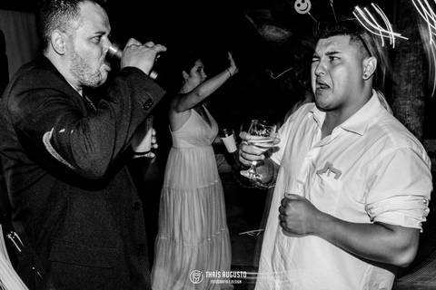 balada animada de casamento'