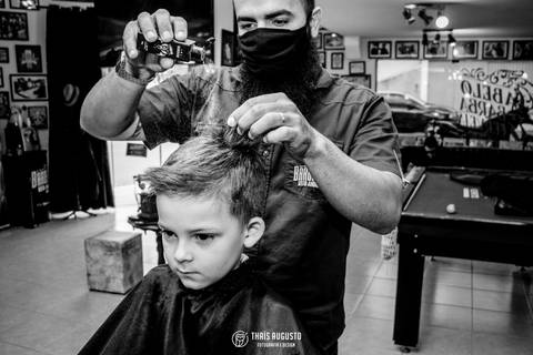 Pai e filho no casamento'