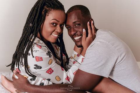 ensaio de casal intimo em araraquara-sp Thais Augusto Fotografia @ape372terreo araraquara-sp @tagdecasamento @thaisaugustofotografia'