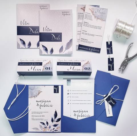 identidade visual da Mariana e Fabrício - Identidade toda azul característica escolhida pela noiva'