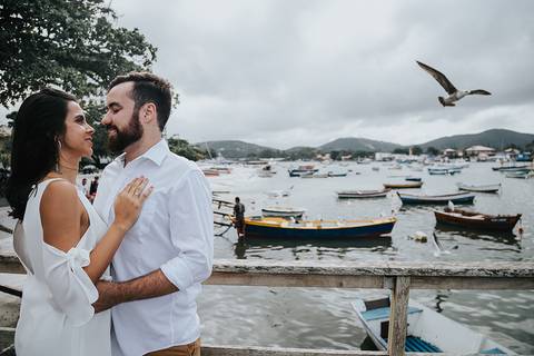 Ensaio Pre Casamento Ensaio  de Casal Cabo Frio Noivos RJ Destination Wedding Bairro da Passagem Praia das Conchas Canal Cabo Frio Fotos Casal '