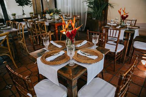 Casamento Chácara Engenho do Mato Decoração Boho Casamento de dia Niterói Meio do Mato Cerimônia de Dia Decoração Tropical Making of Noiva Noivo Restaurante Taberna do Darwin'