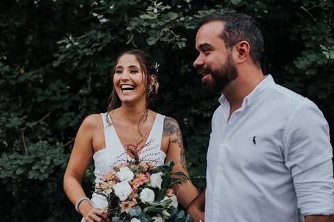 Casamento Mini Wedding Garden Bistrô Cafubá Niterói Making of Noiva Casamento Civil First Look'