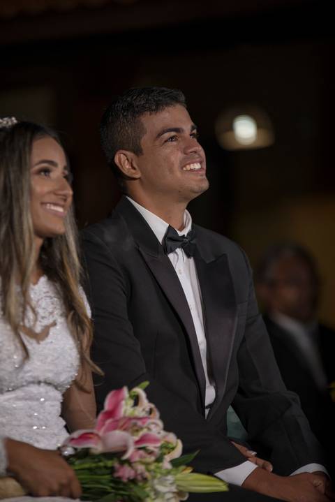 noivo feliz'