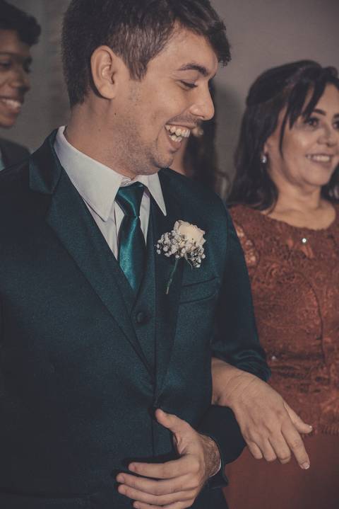Noivo (João) e Mãe'