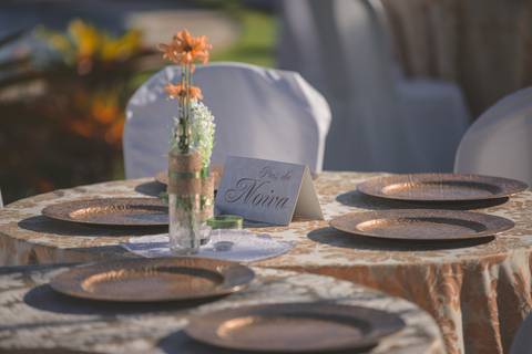 mesa e decoração '