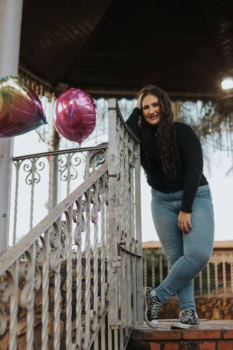 Ensaio Externo de Debutante 15 Anos na Praca da Estacao em Matozinhos MG e no Sítio Recanto do Johnys em Capim Branco MG'