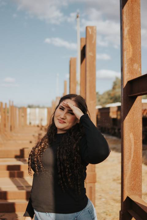 Ensaio Externo de Debutante 15 Anos na Praca da Estacao em Matozinhos MG e no Sítio Recanto do Johnys em Capim Branco MG'